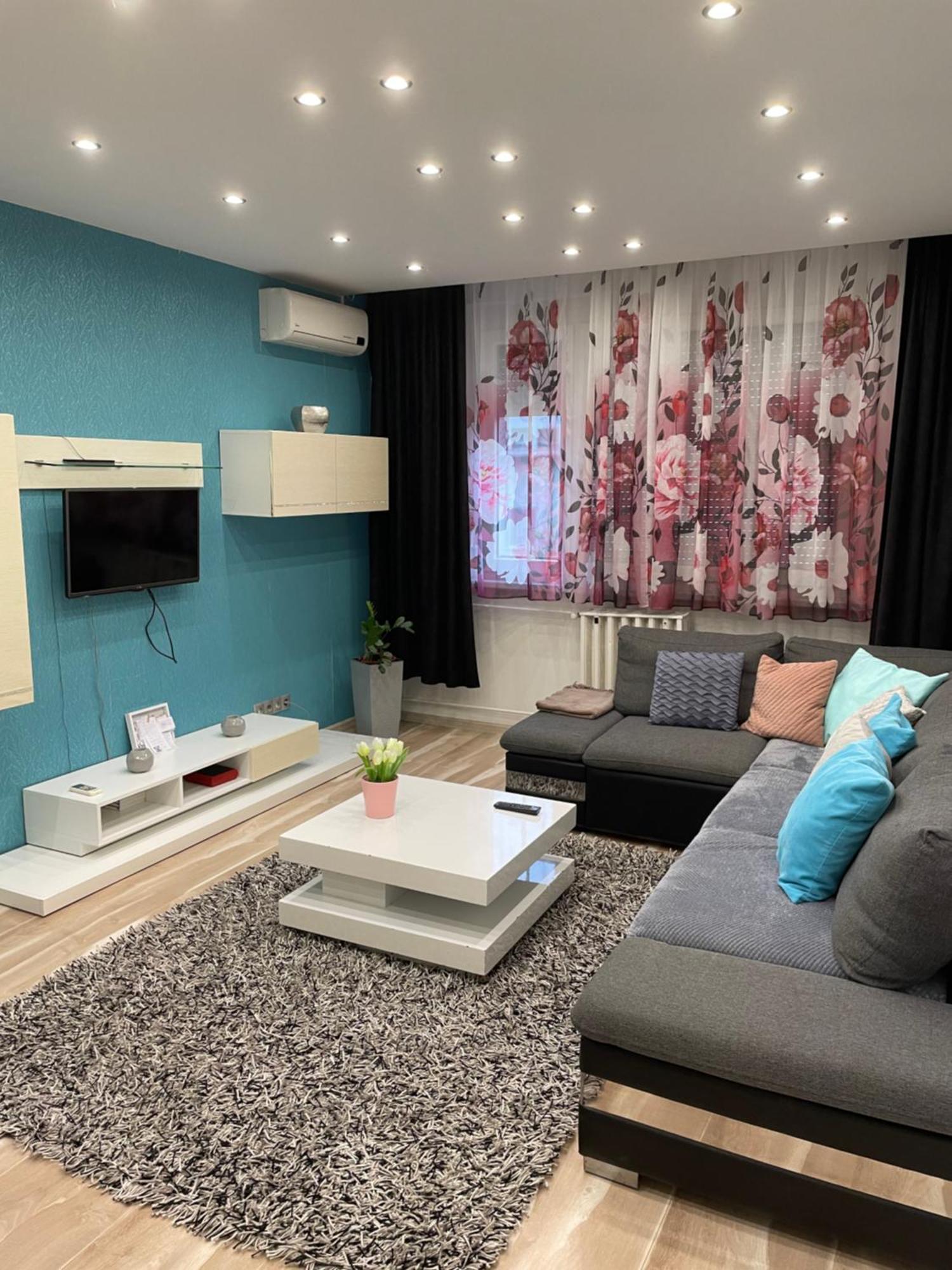 Igenyes Lakas Appartement Szeged Buitenkant foto