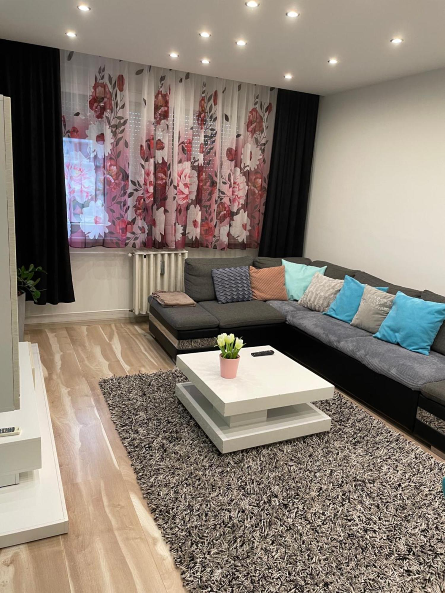 Igenyes Lakas Appartement Szeged Buitenkant foto