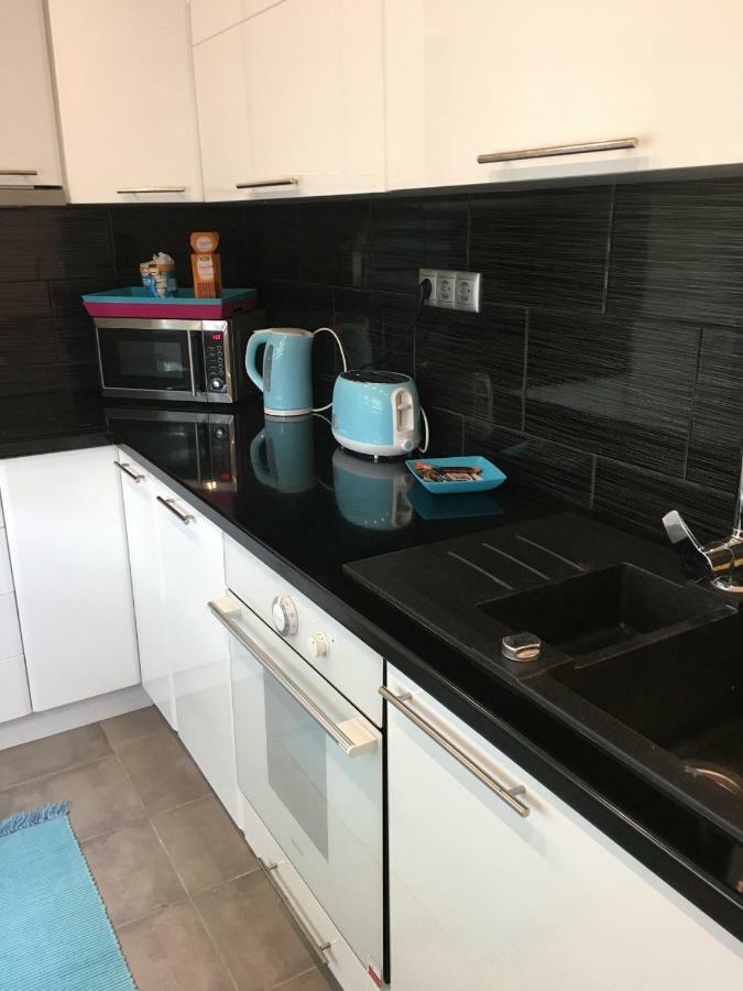 Igenyes Lakas Appartement Szeged Buitenkant foto