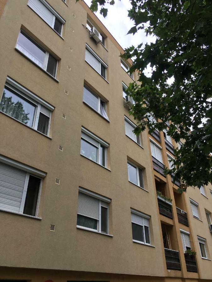 Igenyes Lakas Appartement Szeged Buitenkant foto